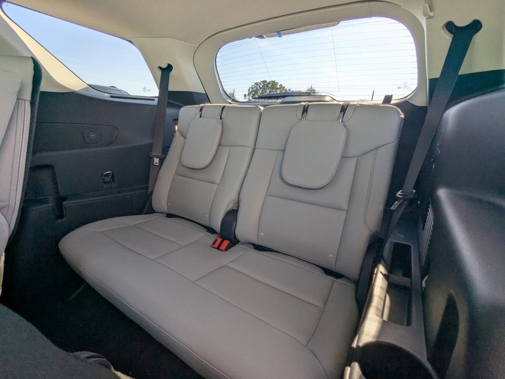 2026 Ford Explorer Active (200A)