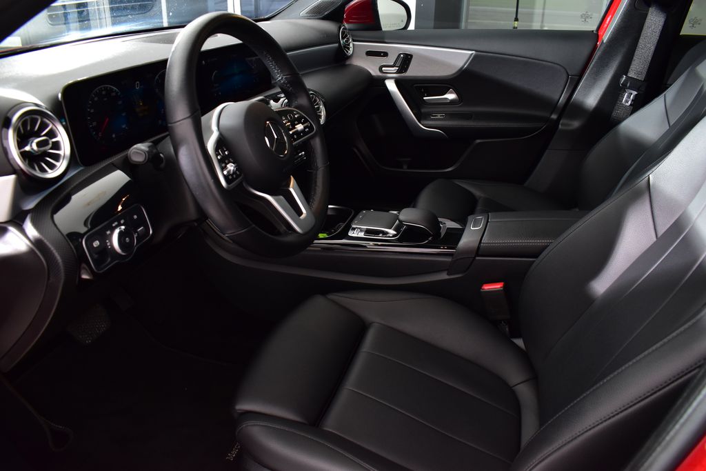 Thumbnail: 2019 Mercedes-Benz A-Class - 13
