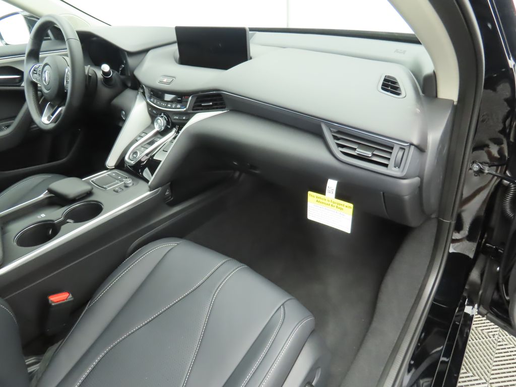 Thumbnail: 2025 Acura TLX - 18