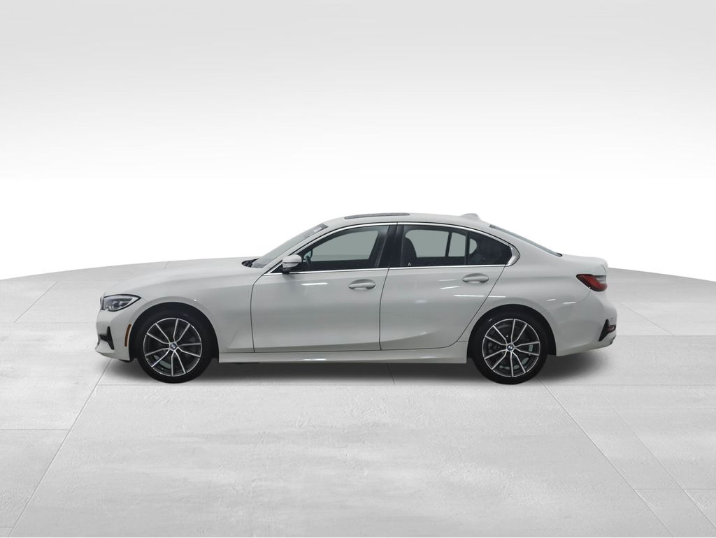 Thumbnail: 2021 BMW 3 Series - 2
