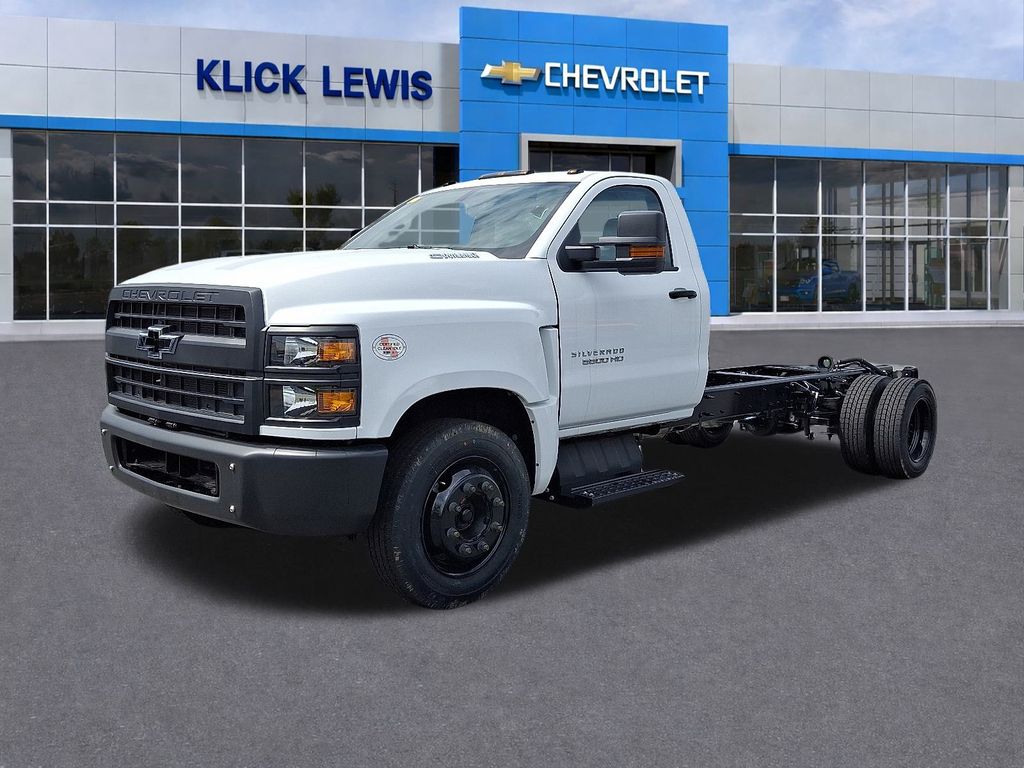 2024 Chevrolet Silverado 4500HD Work Truck - 2