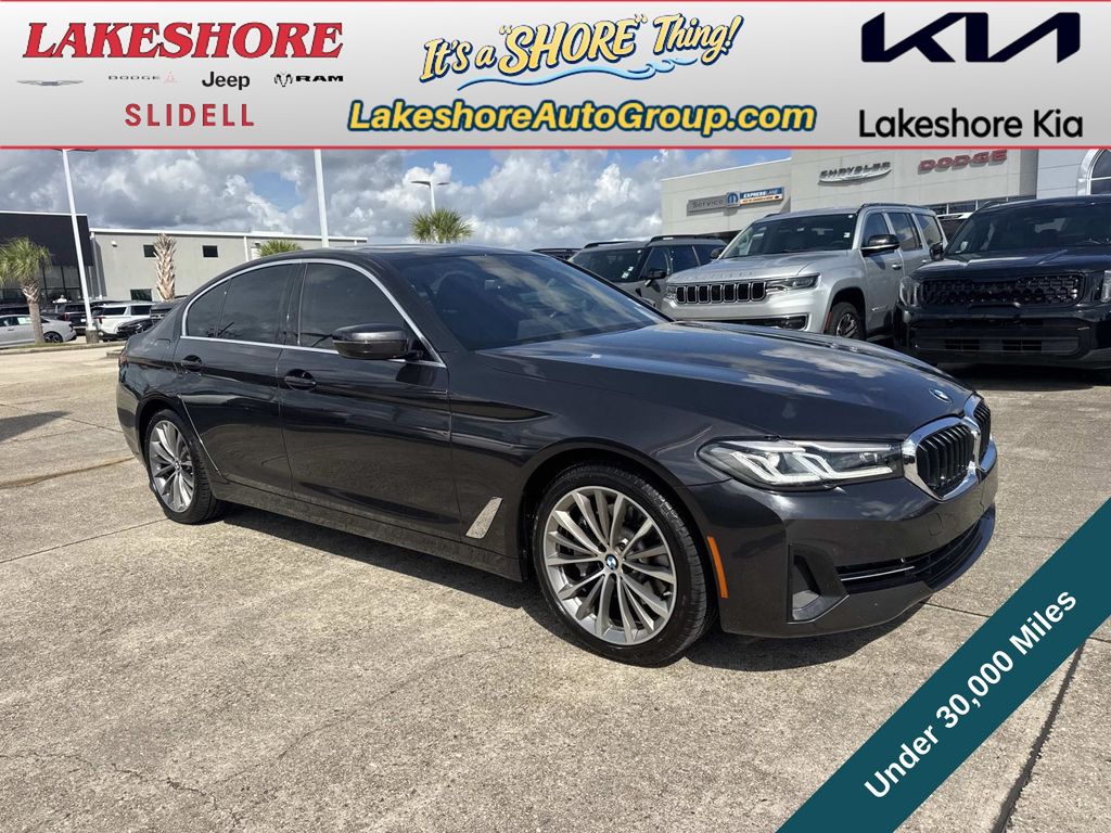 Gray (Dark Graphite Metallic) 2022 BMW 5 Series Sedan Rear-Wheel Drive 8-Speed Automatic
