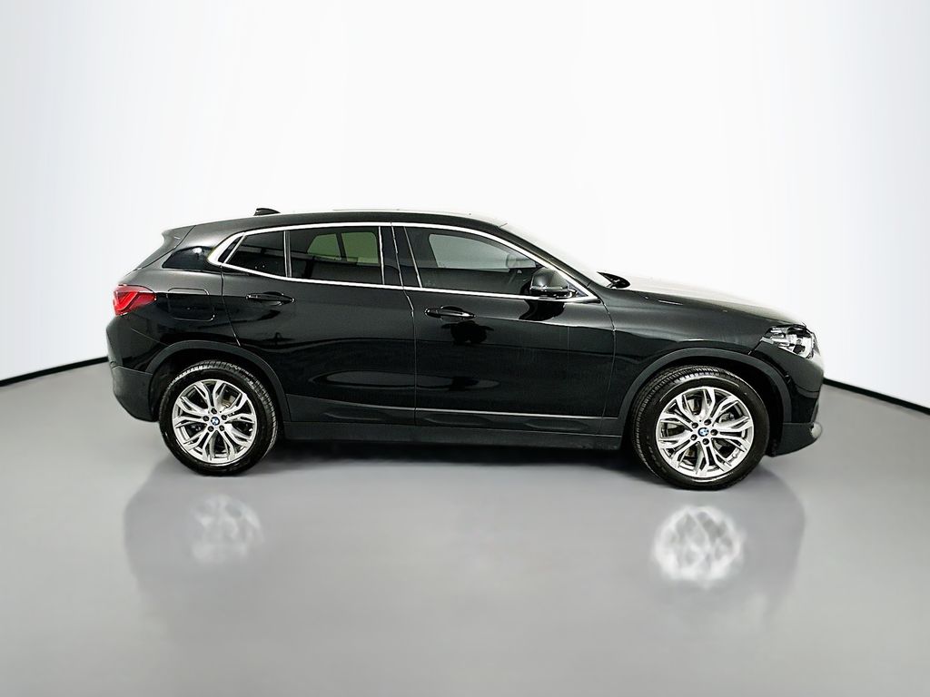 Thumbnail: 2020 BMW X2 - 4