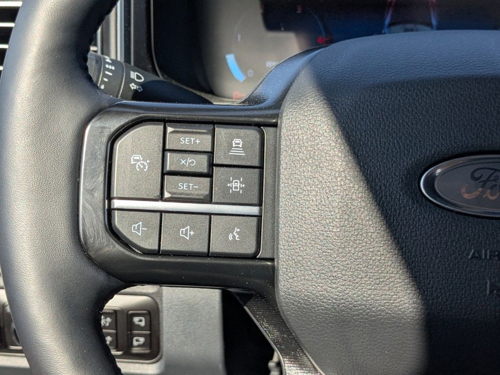 2026 Ford F-350 Super Duty Platinum