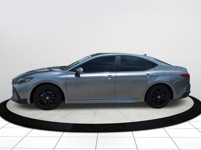 Certified Used 2025  Toyota SE image 6