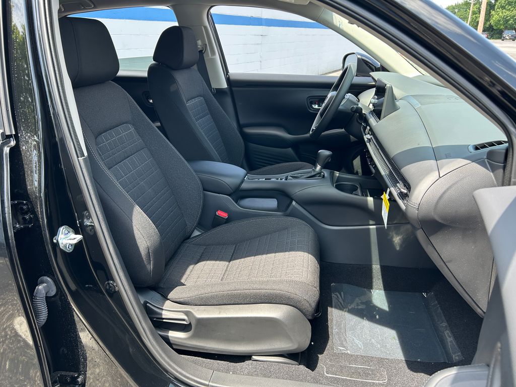 Thumbnail: 2026 Honda HR-V - 23