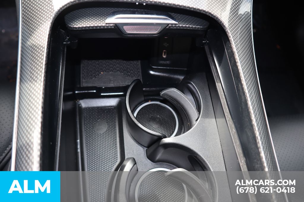 Used 2025 Black Mercedes-Benz GLC 350e image 34
