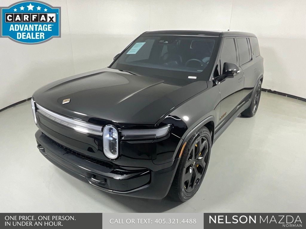 2025 Rivian R1S Ascend Tri Max's photo