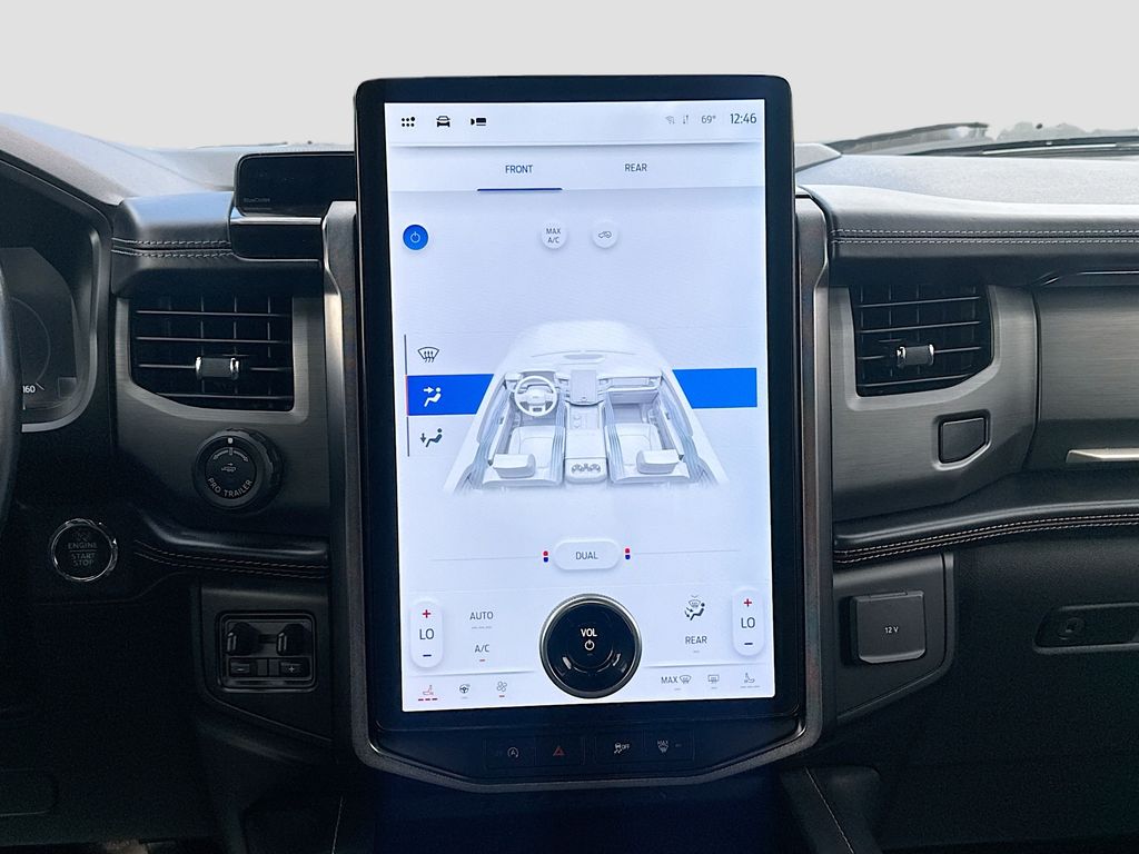 2023 Ford Expedition Platinum Silver at EAG Ford Navasota