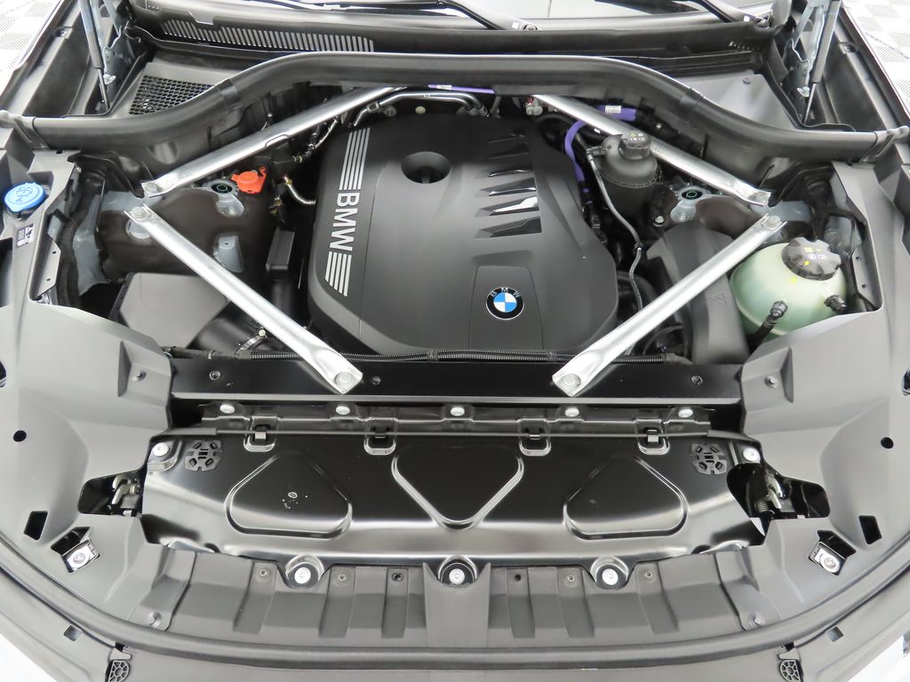 Thumbnail: 2026 BMW X7 - 29