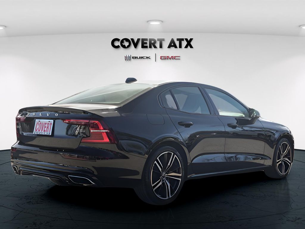 Used Car 2022 Volvo S60  B5 R-design For Sale Under $25,000 In Austin, Texas