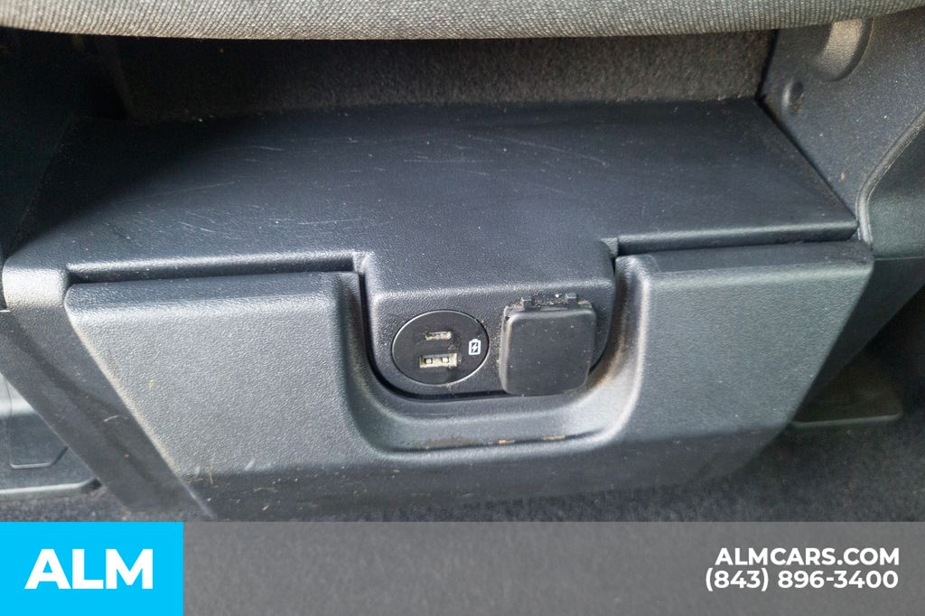 Used 2023 Gray Ford XLT image 22
