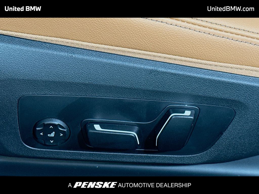 Thumbnail: 2026 BMW 4 Series - 4