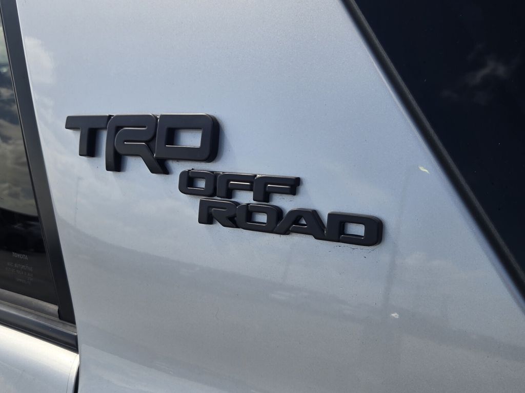 2017 Toyota 4Runner - $23,989