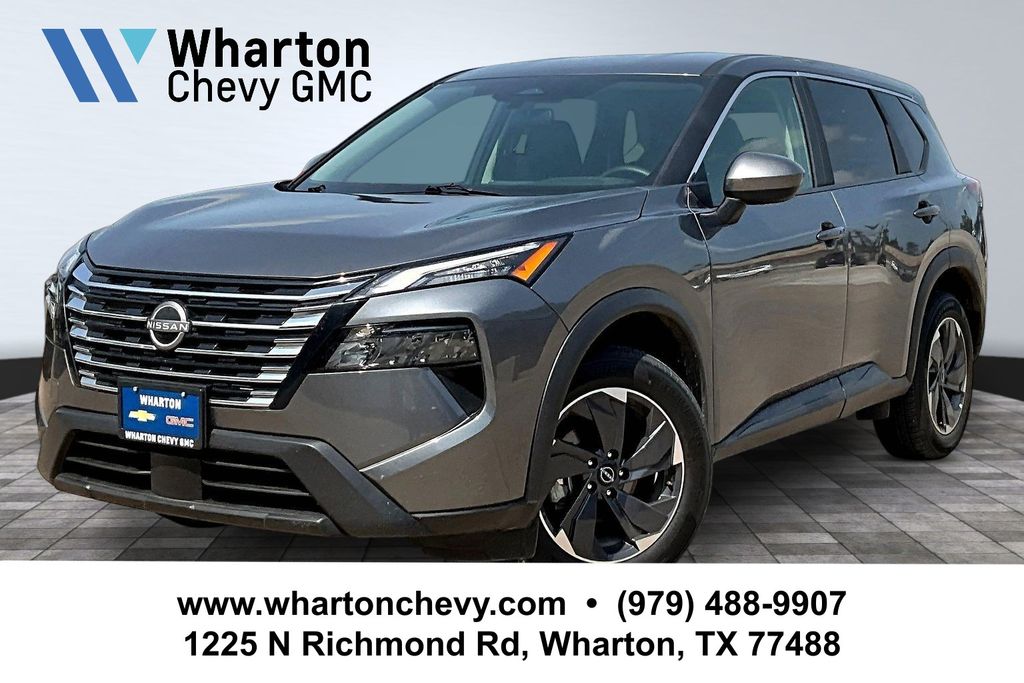 2025 Nissan Rogue SV - 0