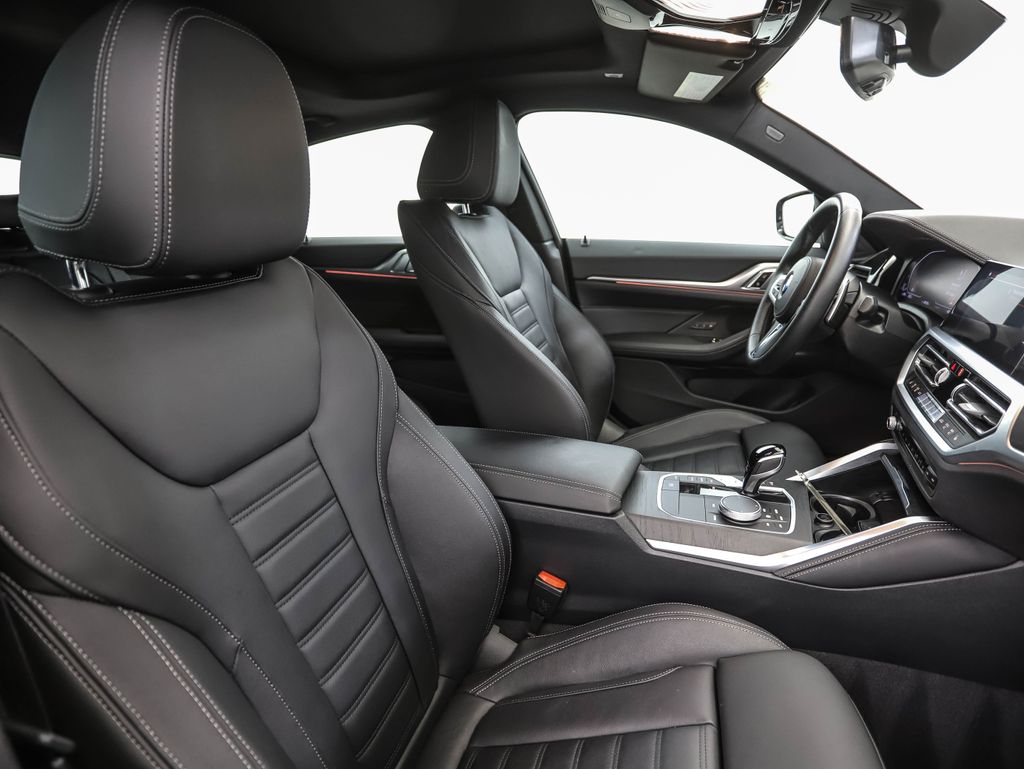 Thumbnail: 2023 BMW 4 Series - 31
