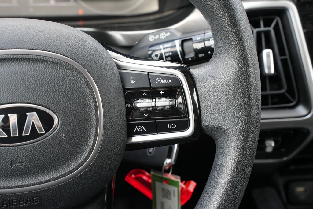 2021 Kia Sorento LX Silver at Community Kia