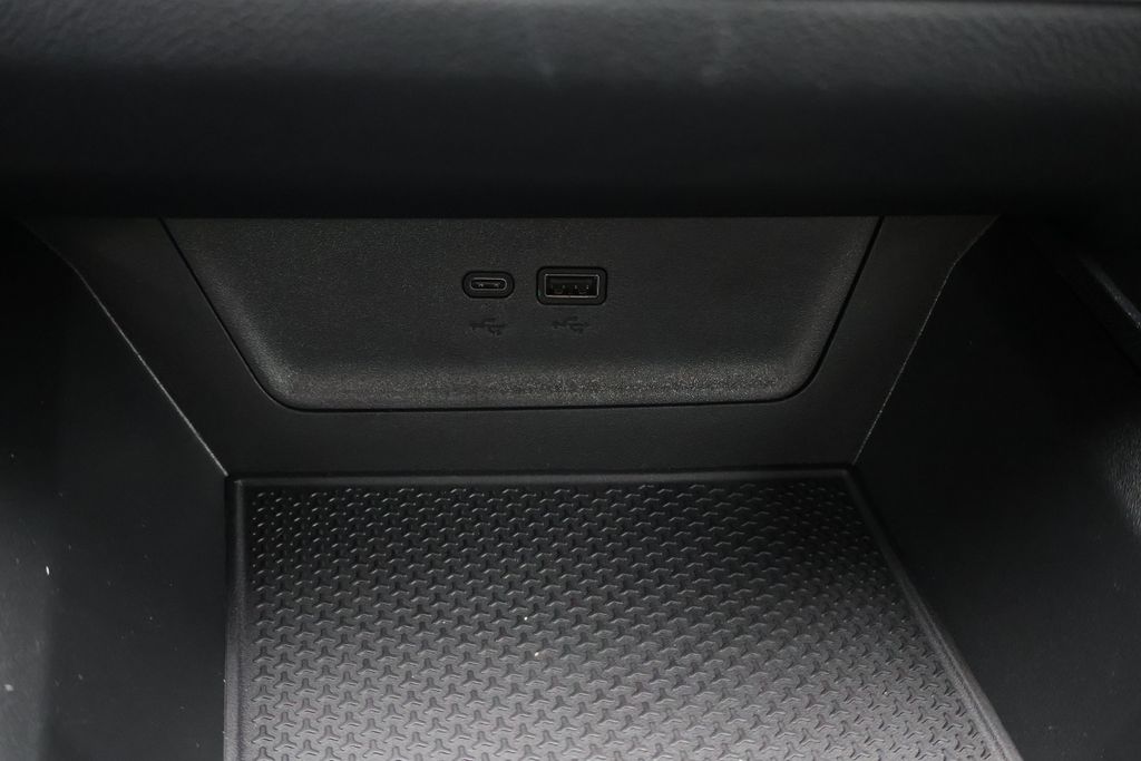 Thumbnail: 2026 Chevrolet Equinox - 28