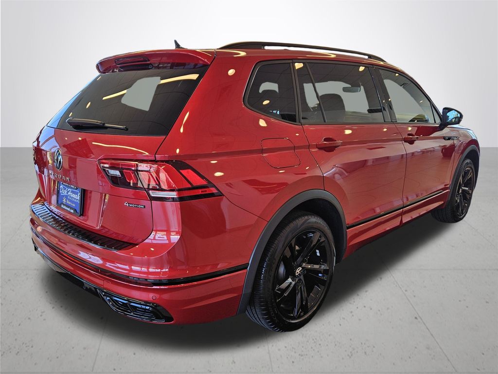 2024 Volkswagen Tiguan 2.0T SE R-Line Black
