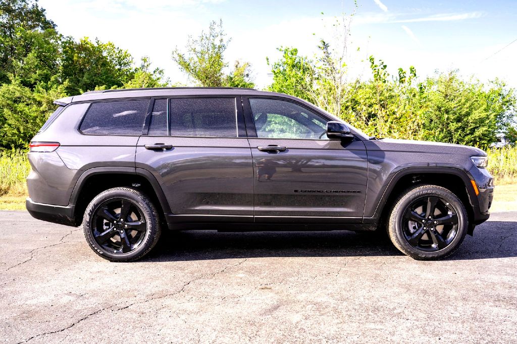 New Car 2025 Jeep Grand Cherokee L  Altitude For Sale Under $50,000 In Taylor, Texas