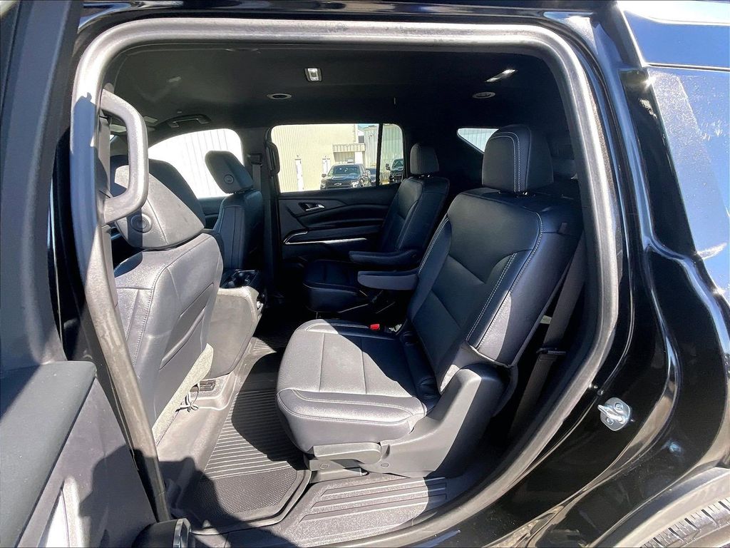 2024 Chevrolet Traverse — photo 15