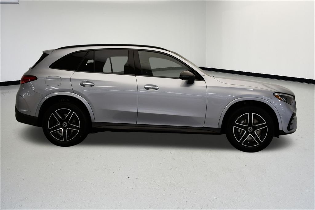 Thumbnail: 2026 Mercedes-Benz GLC - 6