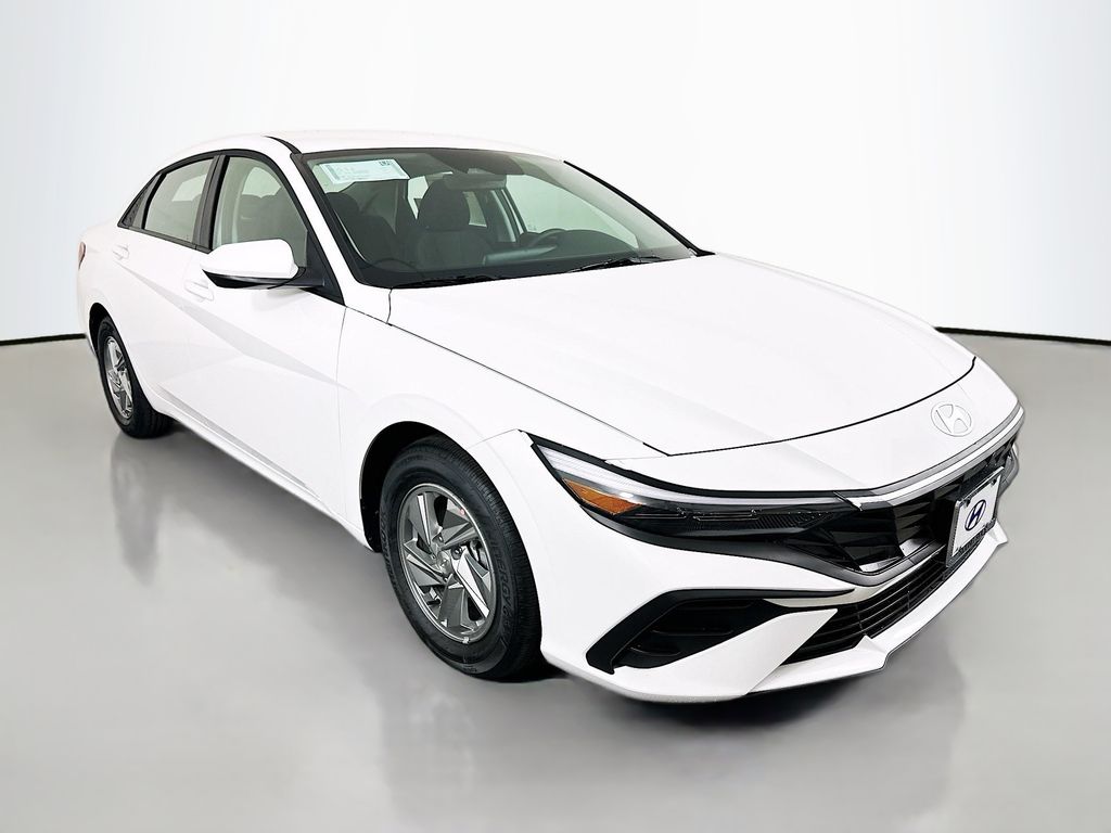 Thumbnail: 2026 Hyundai Elantra - 3