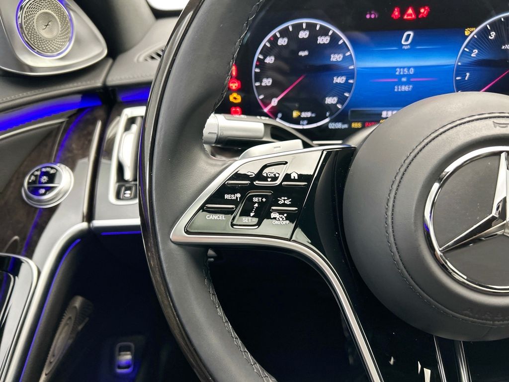 Thumbnail: 2024 Mercedes-Benz S-Class - 11