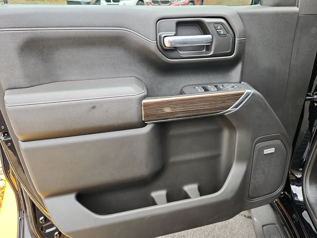 Thumbnail: 2021 Chevrolet Silverado 1500 - 12