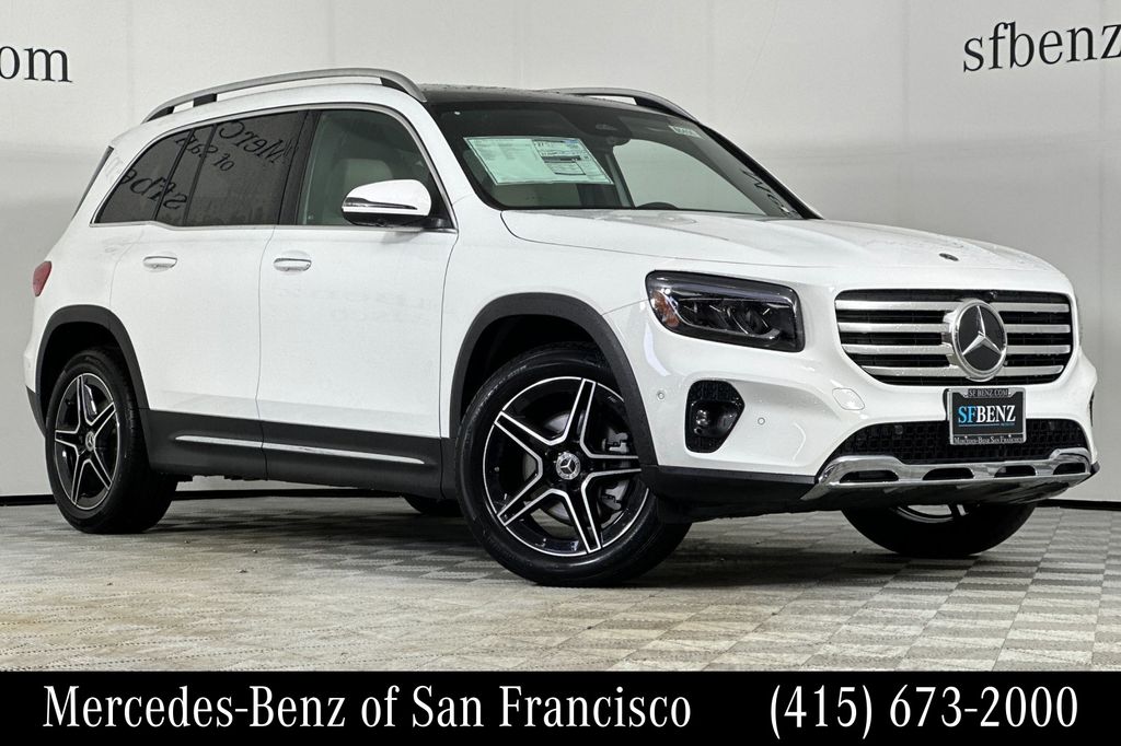 Polar White 2026 Mercedes-Benz GLB SUV / Crossover All-Wheel Drive 8-Speed Dual Clutch