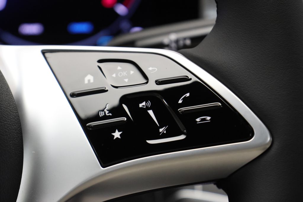 Thumbnail: 2026 Mercedes-Benz C-Class - 22