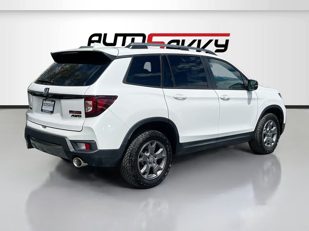 Used 2024 White Honda TrailSport image 7