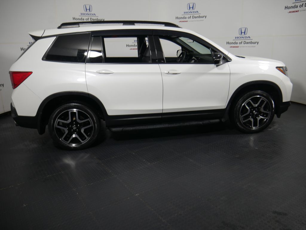 2022 Honda Passport Elite 5