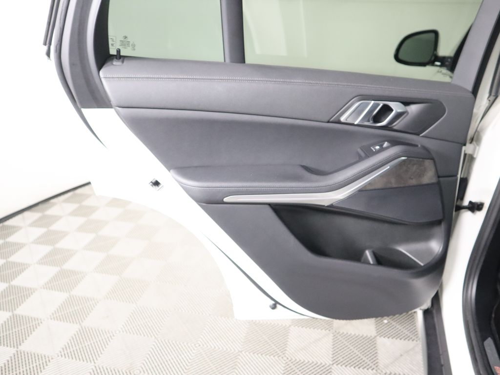 Thumbnail: 2022 BMW X5 - 27