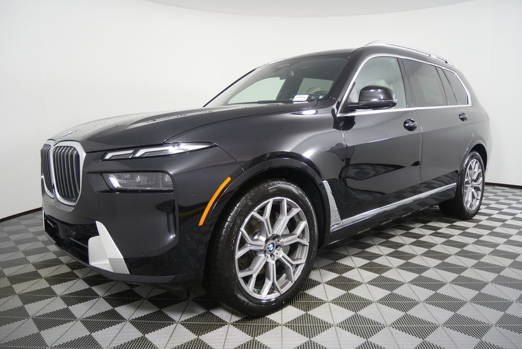 Thumbnail: 2026 BMW X7 - 7