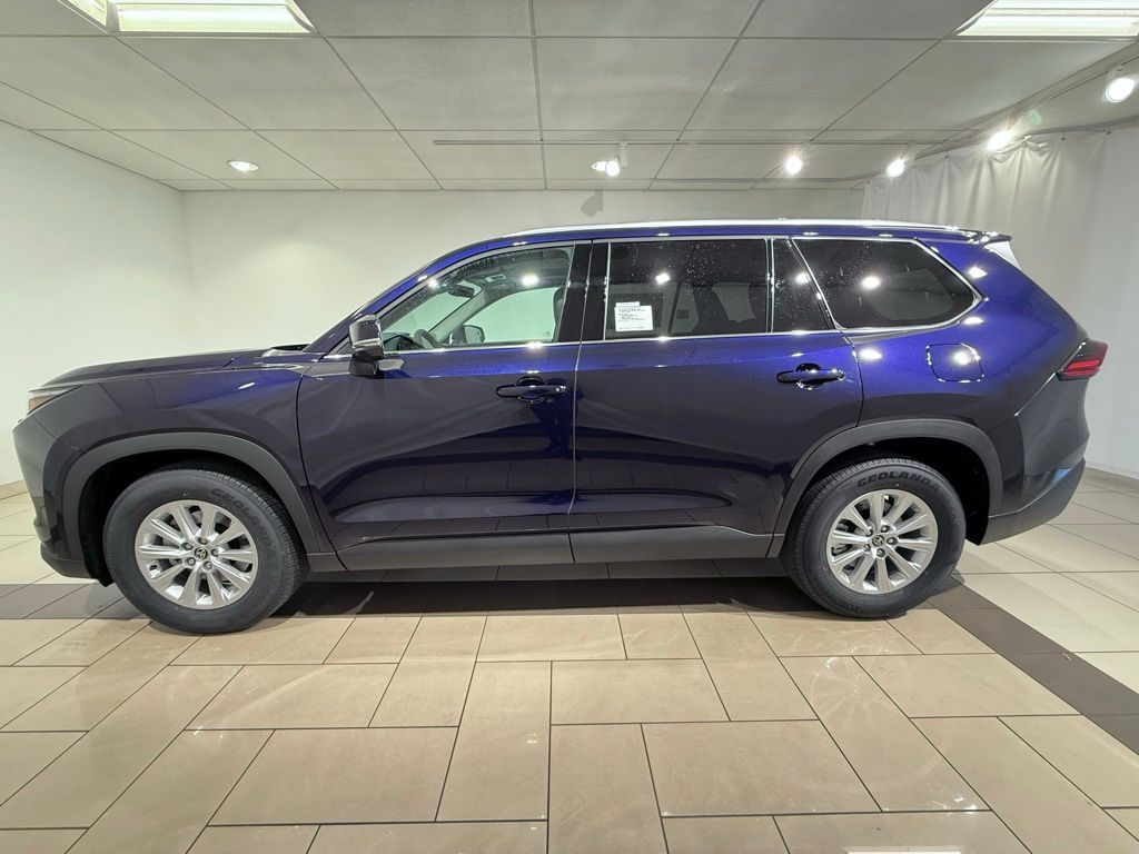 Thumbnail: 2026 Toyota Grand Highlander - 2