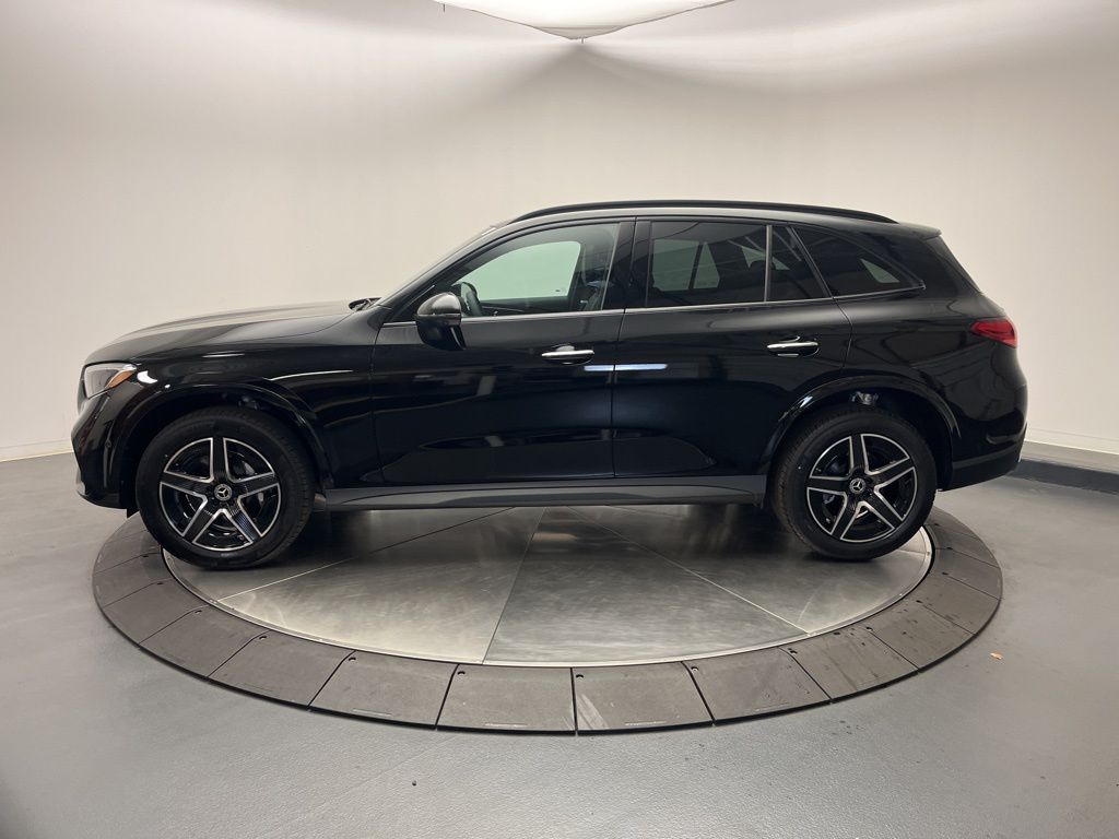 Thumbnail: 2026 Mercedes-Benz GLC - 4