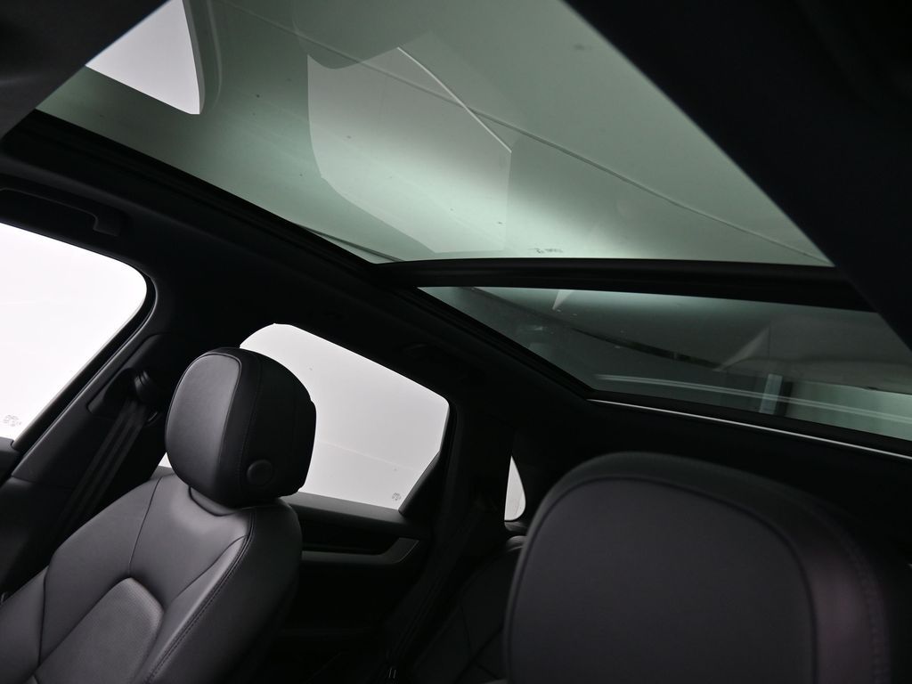 Certified Used 2024 White Porsche  image 8