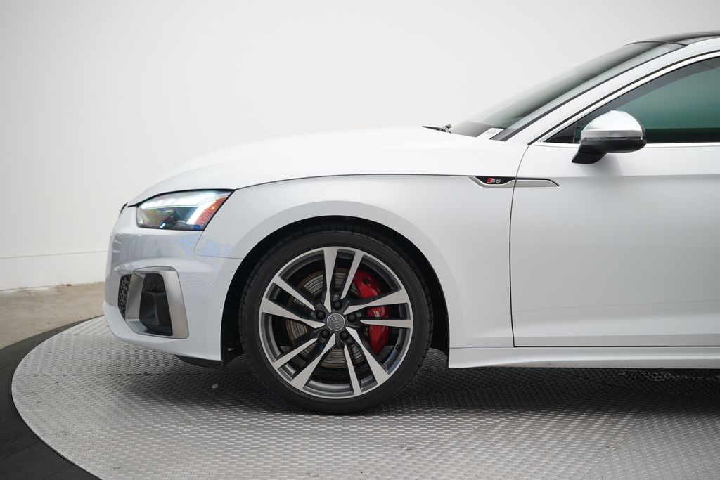 Thumbnail: 2020 Audi S5 - 2