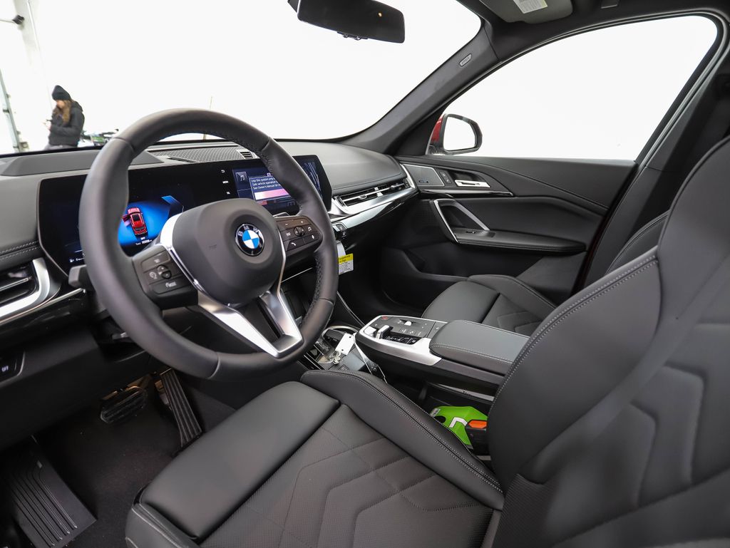 Thumbnail: 2026 BMW X1 - 10