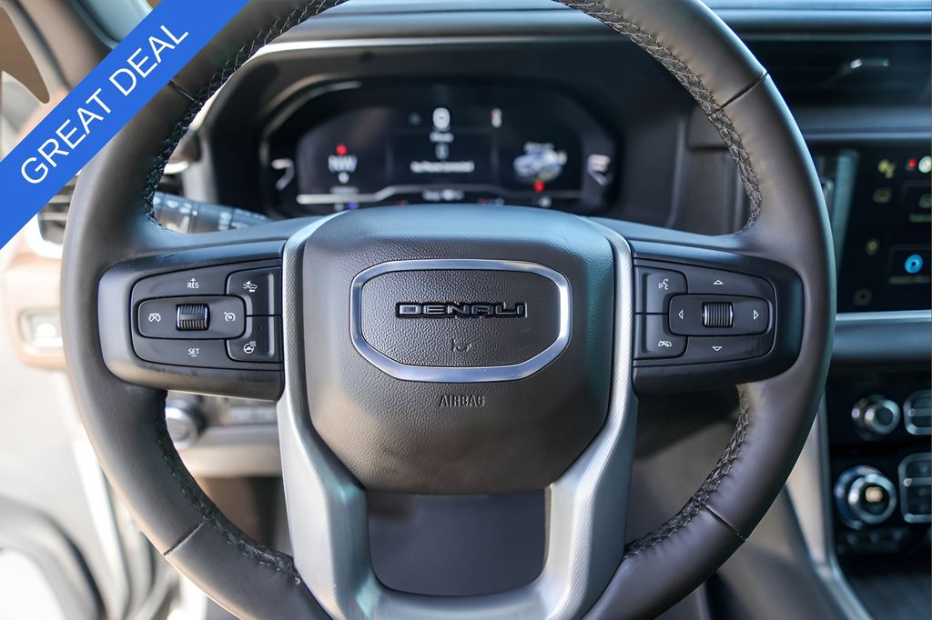 Used 2024 White GMC Denali image 12
