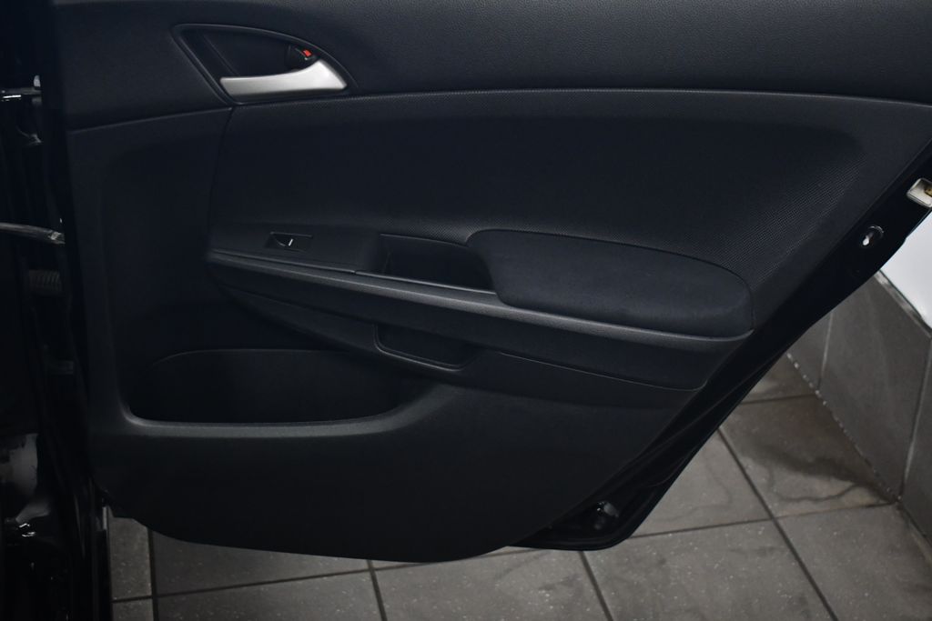 Thumbnail: 2011 Honda Accord - 28