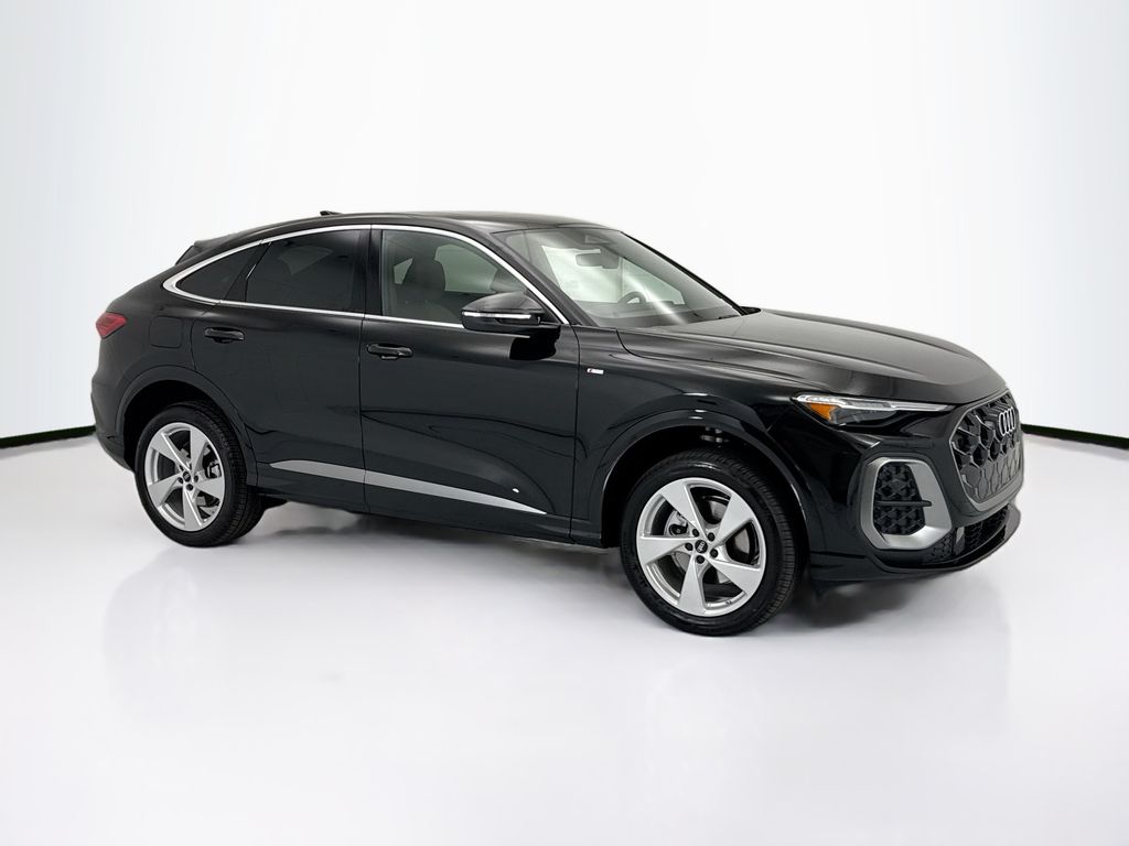 Thumbnail: 2026 Audi Q5 - 3