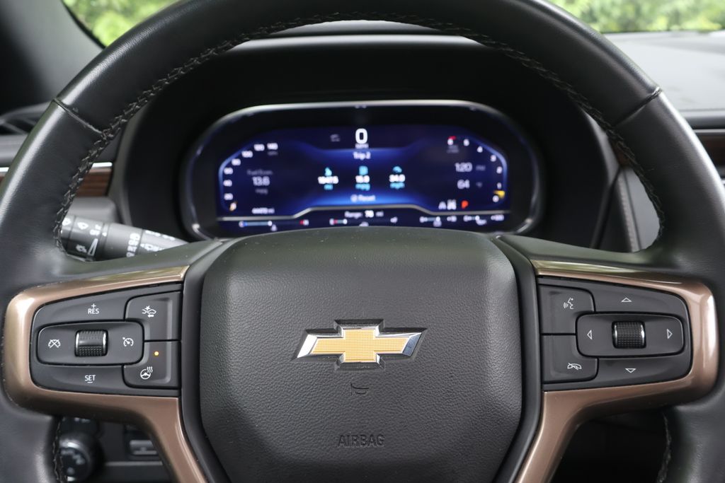 Thumbnail: 2024 Chevrolet Tahoe - 32