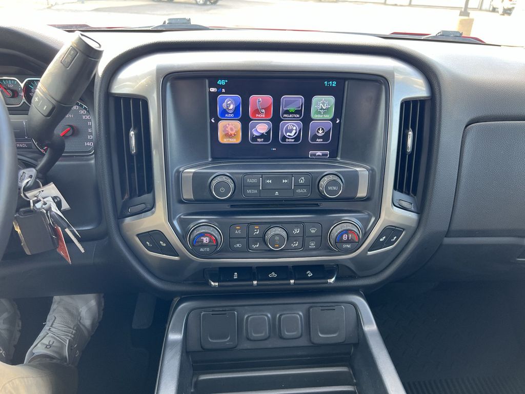 2017 Chevrolet Silverado 1500 LT 32