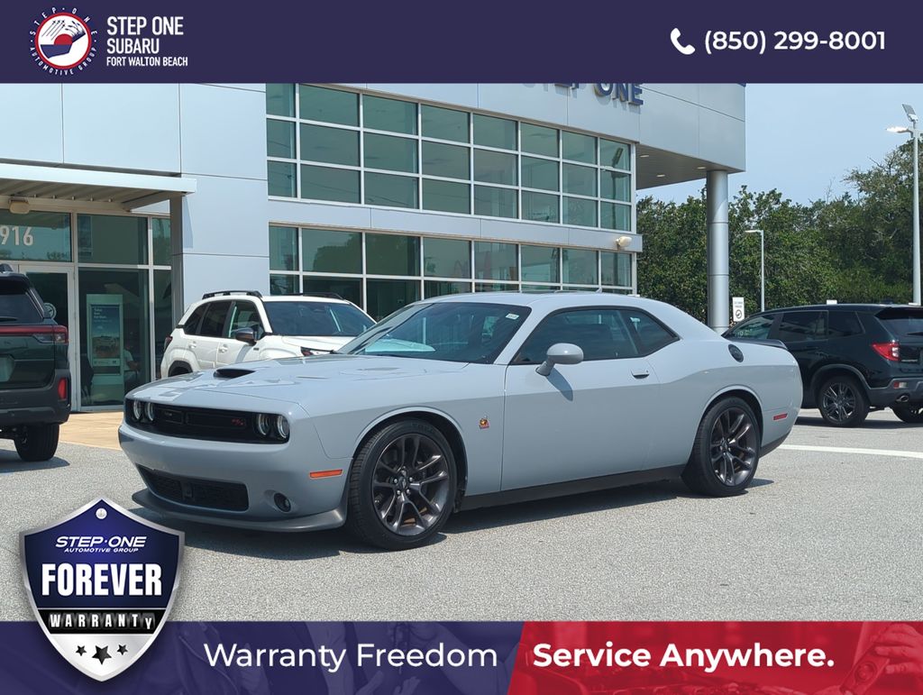 2022 Dodge Challenger R/T Scat Pack RWD