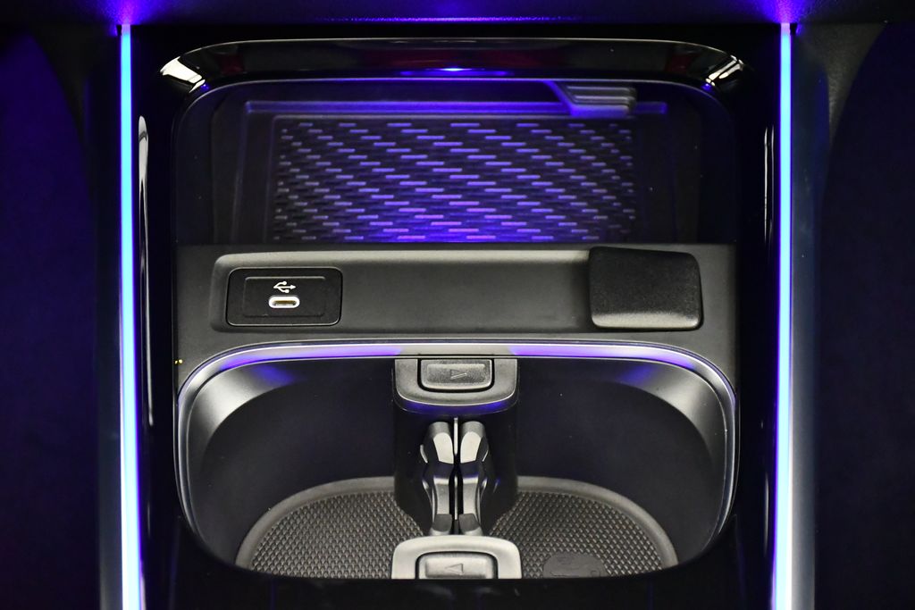 Thumbnail: 2026 Mercedes-Benz GLB - 30