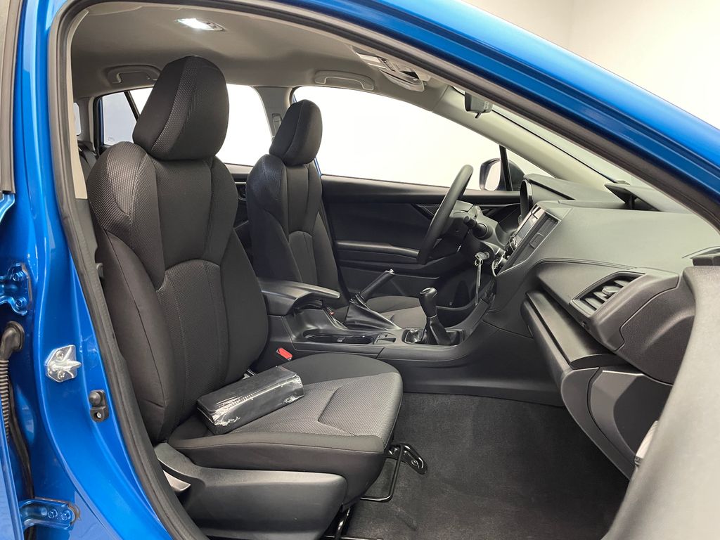 2022 Subaru Impreza Base 17