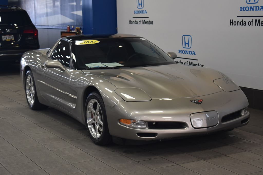 Thumbnail: 2000 Chevrolet Corvette - 8