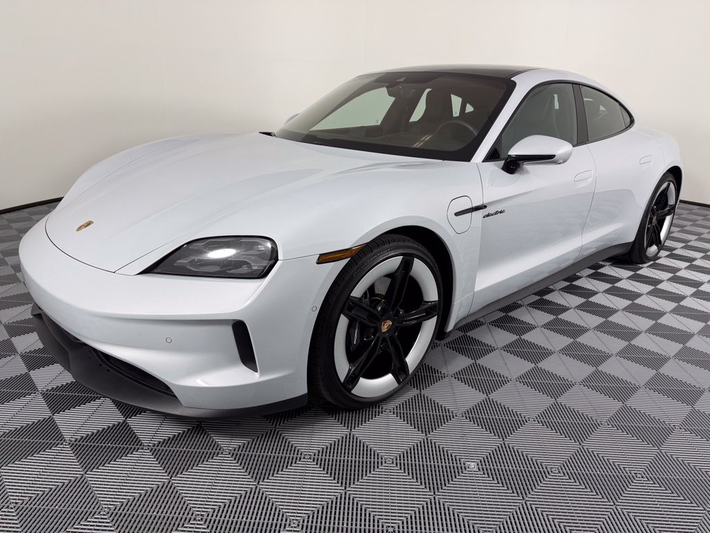Thumbnail: 2026 Porsche Taycan - 7